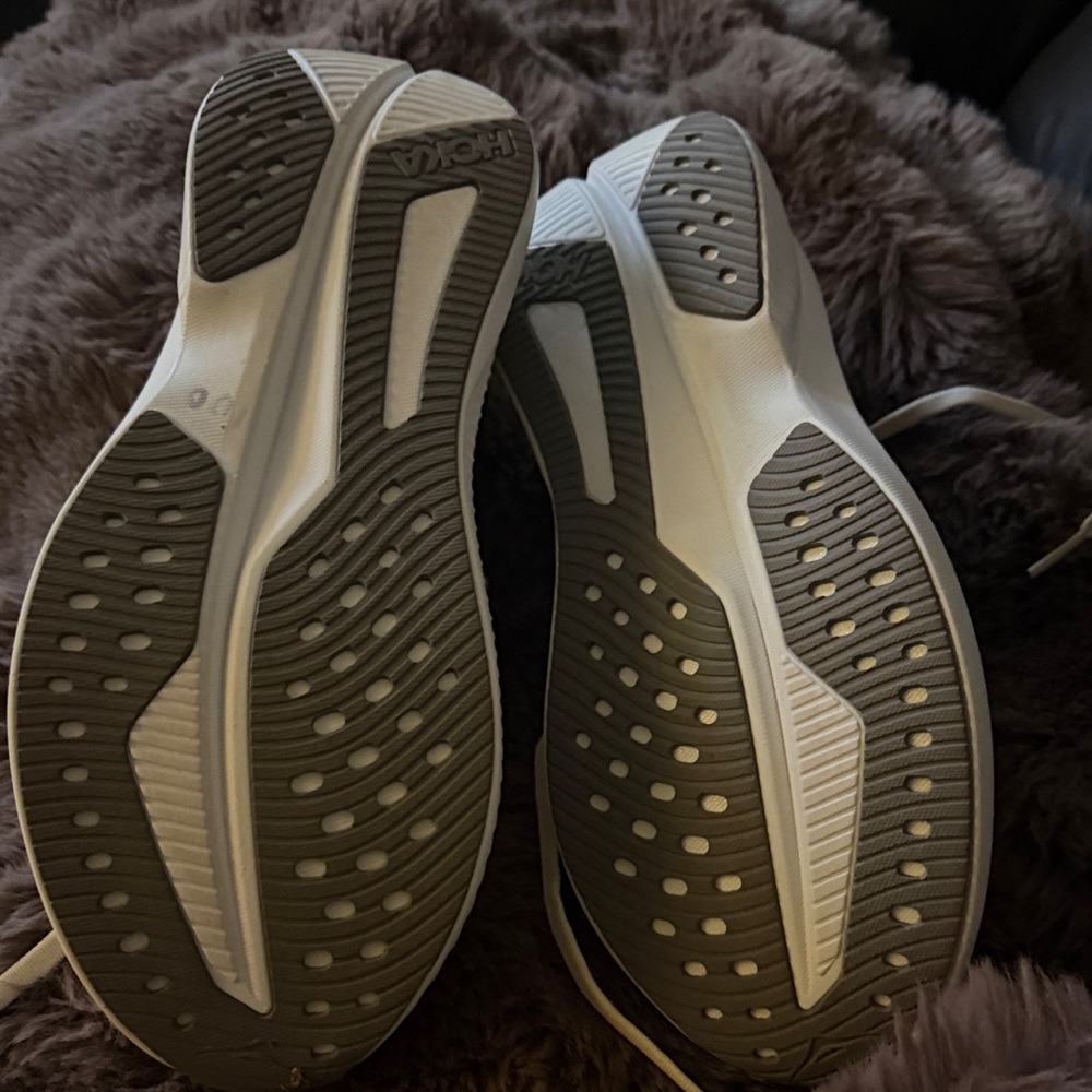 Hoka Women's Running Shoes - Cream - Picture 4 of 5